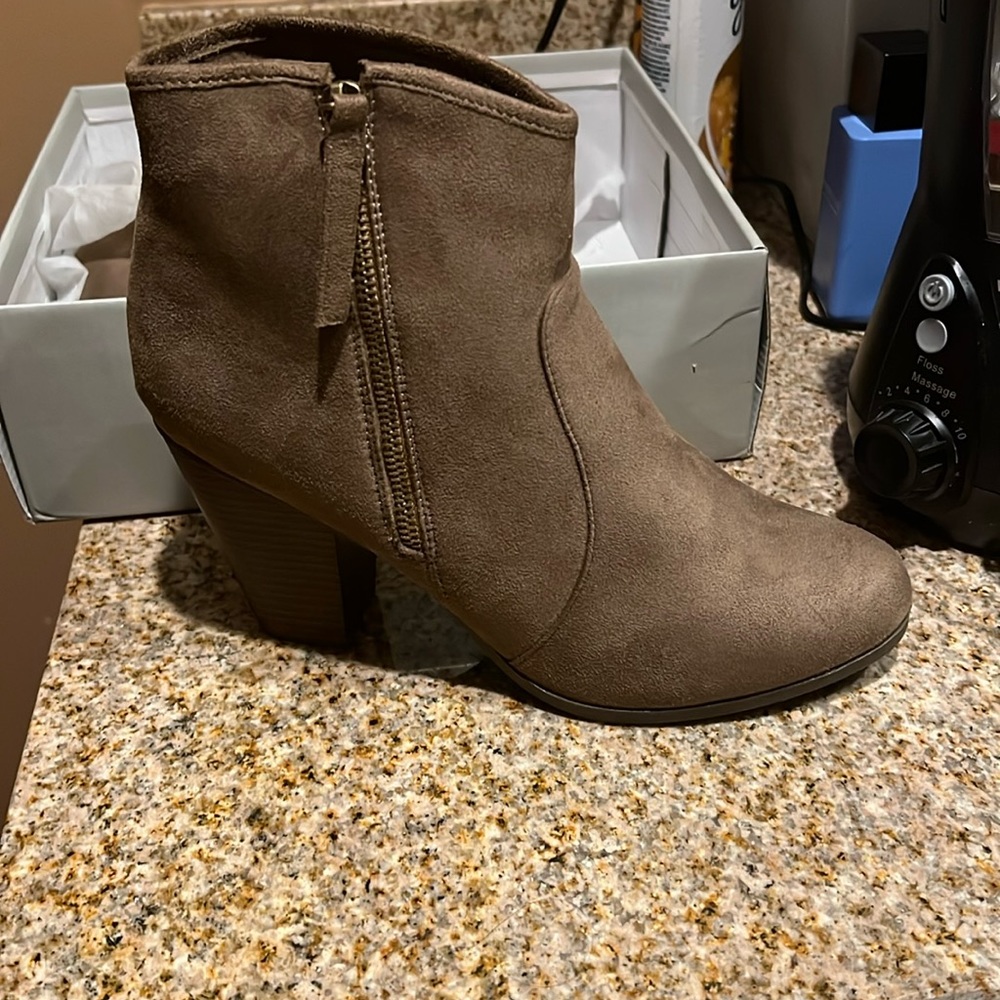 Brown booties never worn